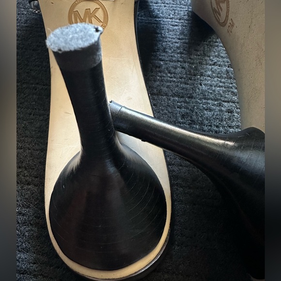 Michael Kors Silver and Tan Mules- Size 10 - Picture 11 of 12